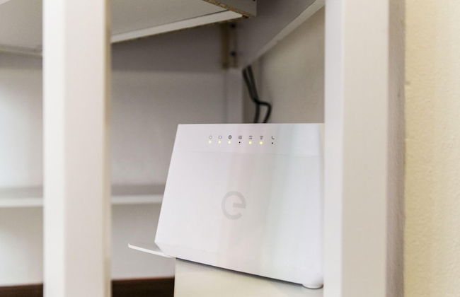 Erba 6 in Baranzate With 1 Bedrooms and 1 Bathrooms - Foto 45