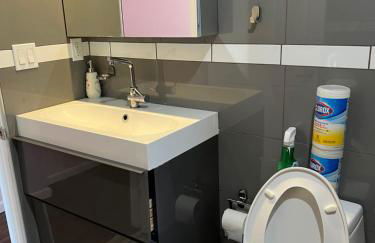 Just The Two Of Us -Romantic Pool View And Private Entry Sleeps 2 Near CSUN CSUN - Foto 10