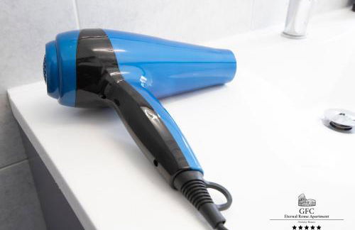 GFC Eternal Rome Apartment - 5min to Tiburtina Station MetroB, 2 Bathrooms, Terrace, A-C - Photo 37