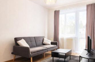 Metro Bemowo dwa pokoje z balkonem - Photo 1