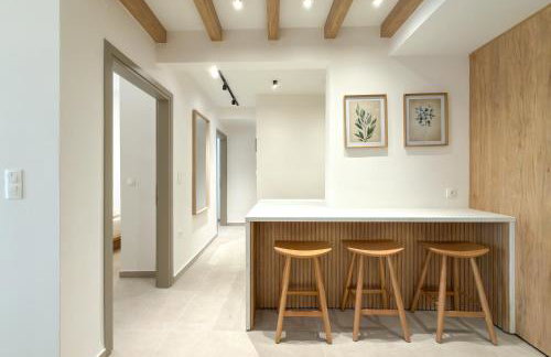 Luxury Downtown Apartment A2 - Photo 3