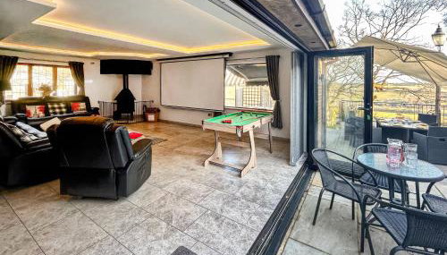 Coombe Wood Coach House - Foto 4