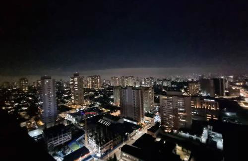 Ap10 Prático, confortável com wifi, piscina, rooftoop e academia em frente ao Metrô - Photo 21