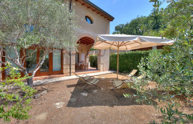 Villa Faccioli Magnolia With Shared Pool - Foto 7