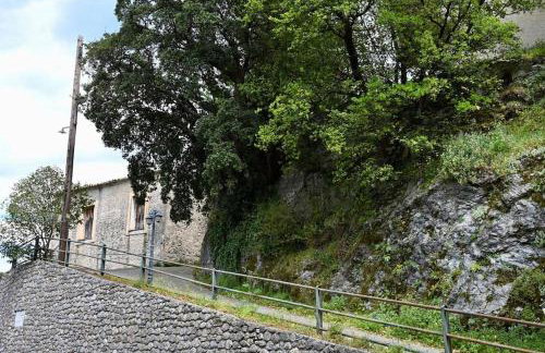 The Teacher's House - Foto 64