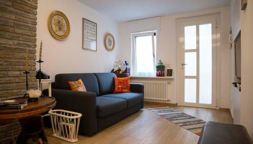 LE RONDINI - Courtyard apartment with balcony & terrace - Foto 5