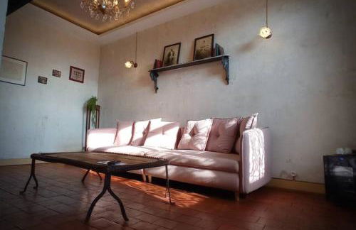 Au petit familistère Landrecies, L'Authentique. - Foto 1