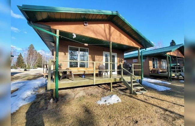 Bayside Resort - Photo 7