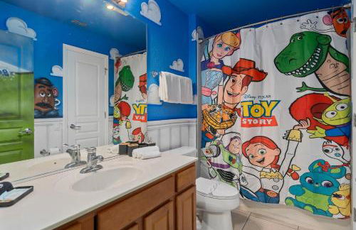 Windsor Hills 5 Bedroom 5 Bathroom Disney Themed Home - Foto 7