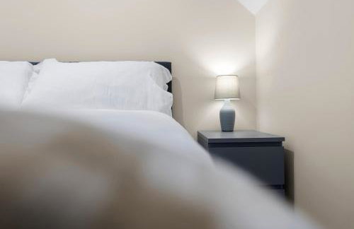 Luxury Apartment in Stockton, sleeps 4, Free WIFI - Foto 12