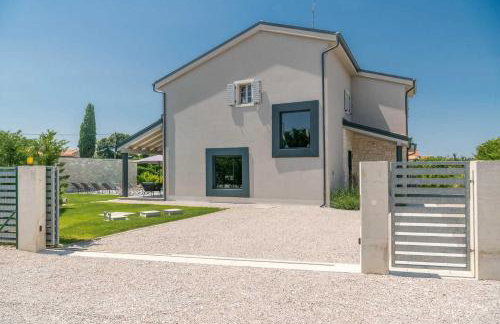 Villa Nevia - Photo 13