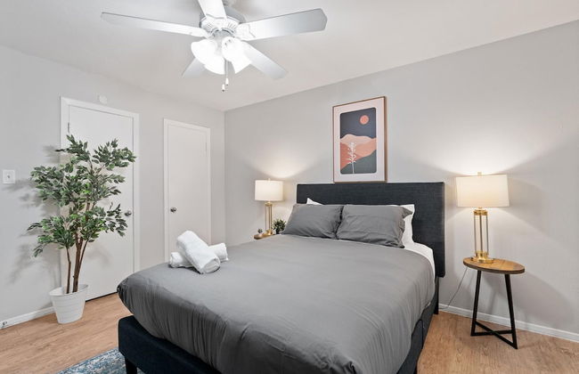 Modern 2BR Near UT Hyde Park Evonify - Foto 1