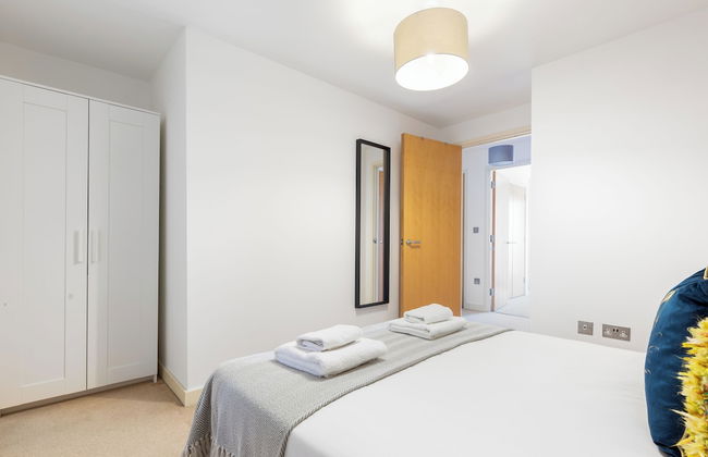 Deluxe 2 Bed Flat with Balcony in Hackney - Foto 11