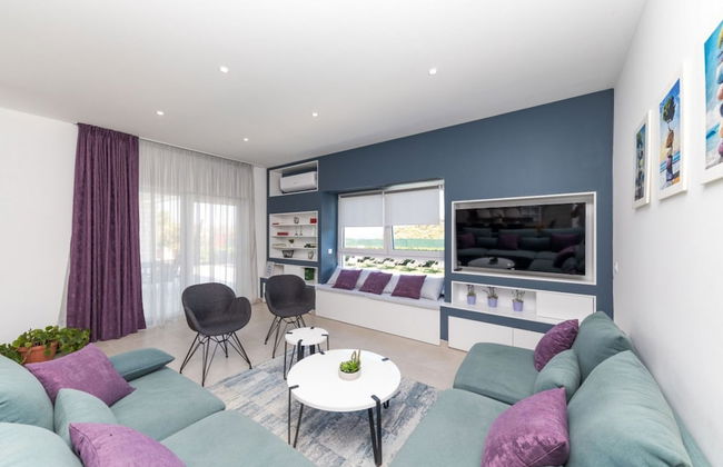 Scenic Elegant Trogir Villa With Pool - Foto 34