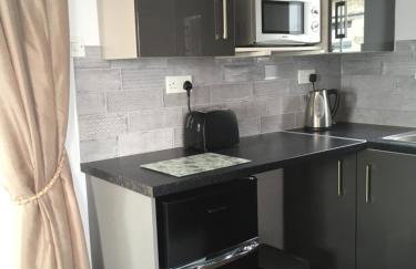 Binnian Gateway - Photo 12