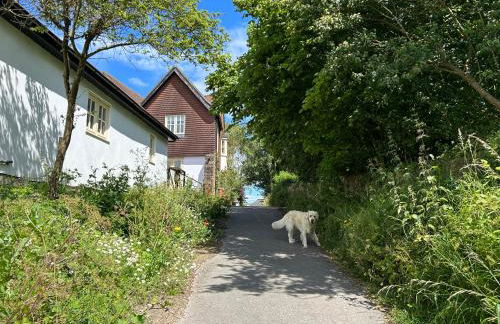 The Stables at The Forge - Cosy Cottage with Log Burner on S Downs Way, nr Brighton - Foto 15