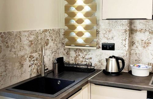 Luxury Home with Garden in the Suburbs - Foto 14