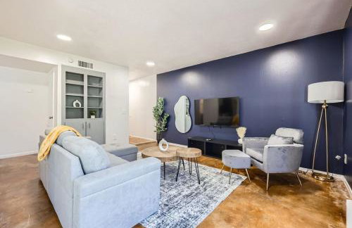 Your Cozy King Suite Getaway - Sleeps 4 - Pool, Prkg - Foto 2