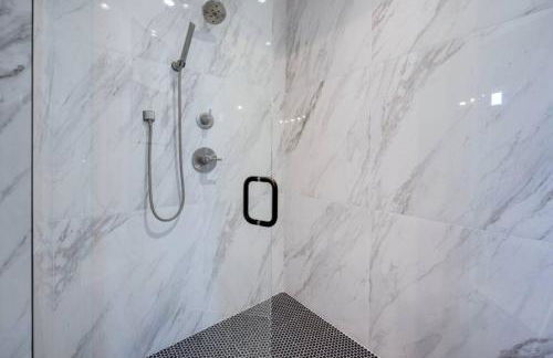 Nations Elegance Rooftop And Private Patio - Foto 61