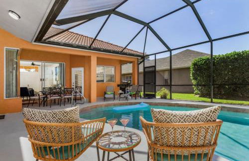 Lakeview Villa lovely pool home in gated community - Photo 31