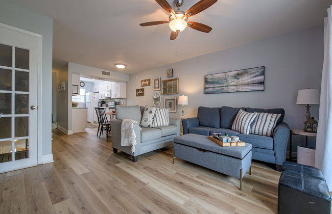 Bayview Beach Condo - Foto 8