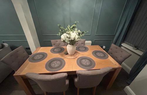 The BEST house in Bury - Photo 33