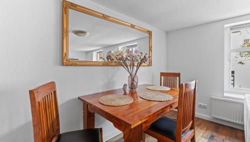 Sabina Monteurwohnung I 75 Zoll TV I KÜCHE I BAD I BACKOFEN I - Foto 4