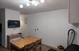 Hébergement pour 4pers à 2 pas des pistes de ski - Foto 3