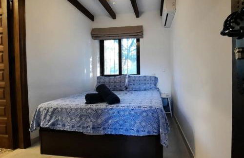 La Escala - 6 bedroom villa with pool - Photo 6