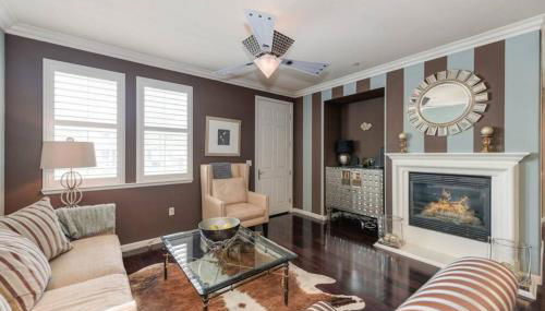 Elegant Natomas Town-home For Business Travelers - Foto 2