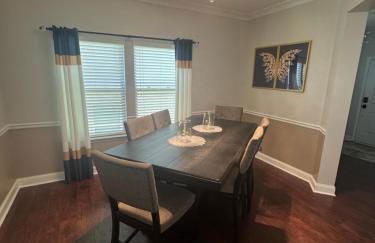 4 Bedrooms Private Backyard Smoke Room Garden Tub - Foto 12