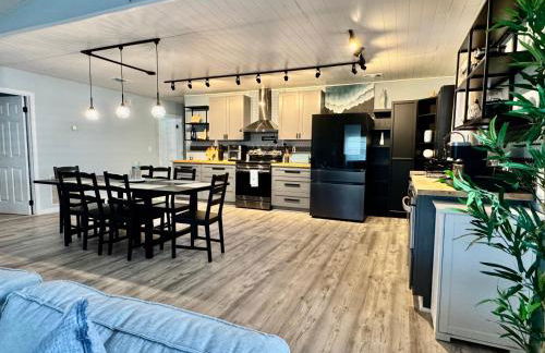 Family Escape - walk to beach near Mayo, TPC - Foto 6