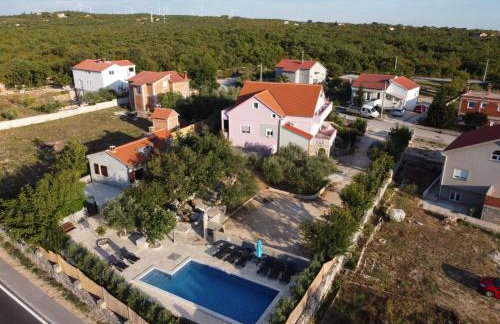 Villa Eagle - Photo 2