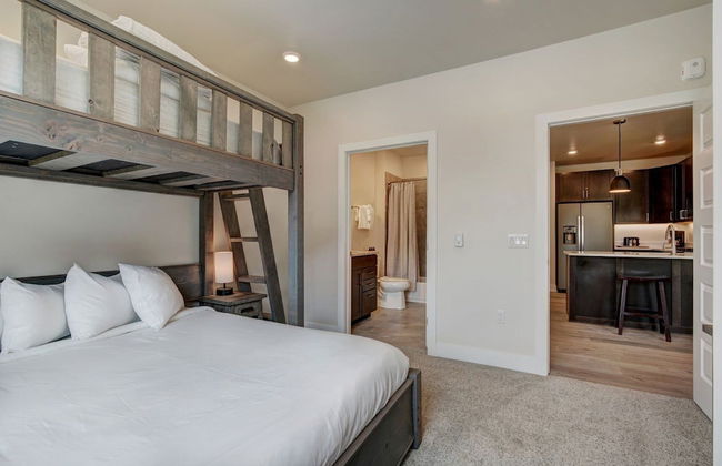 Clearwater Lofts by Vail Resorts - Photo 8