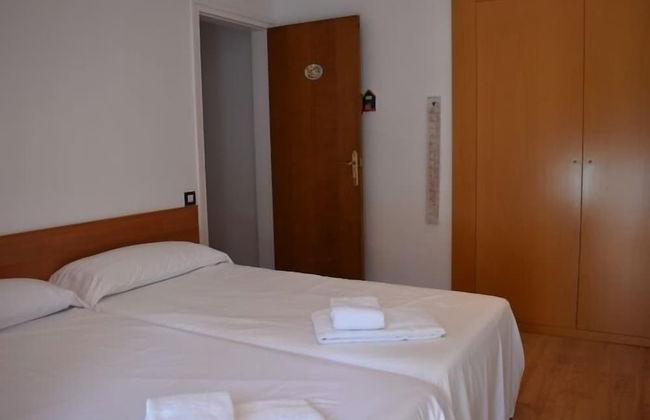 Victory Be my Guest Castelldefels - Foto 4