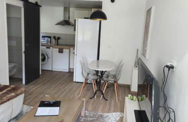 Agréable appartement rénové situé dans les hauteurs de Brides - Foto 2