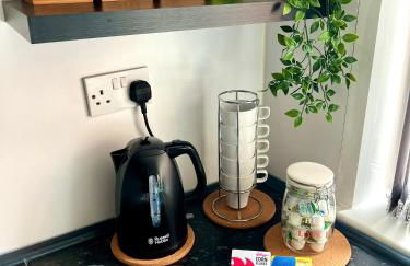 Cosy 3BDR In Levenshulme-Close To Manchester City Centre And Stockport Town- Free Parking- WiFi - Foto 10