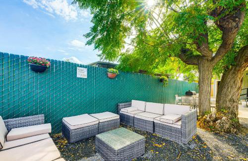 Small-Town Charm & Patio Dining: Home in Madera! - Foto 1