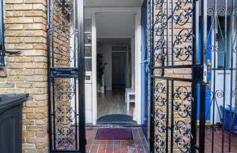 Arte Stays - 3-Bedroom Bright House London, Haggerston, Garden, Parking, 8 min walk to Haggerston Station, weekly or monthly stays, serviced accommodation - 7 guests - Foto 33