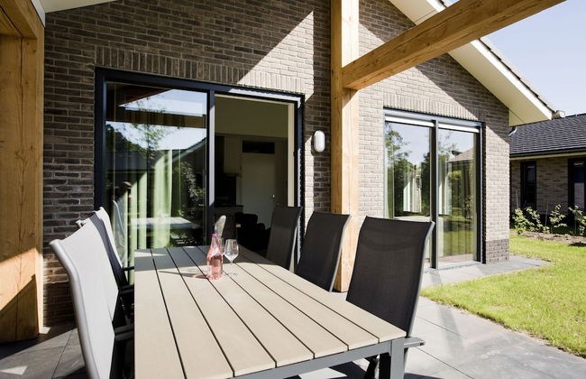 Attractive Bungalow with Covered Terrace near Veluwe - Photo 13