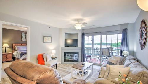 Furnished Balcony, Pool! Waterfront Lake Ozark Gem - Foto 5