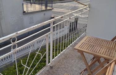 Modern Studio Apartment Iva with Balcony, Free Parking & Wi-Fi, Zadar - Foto 18