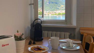 Casa di Giò - Comfy Lake Como Attic - Foto 5