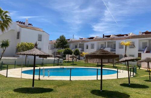 La Hacienda Golf Islantilla CALEFACCIÓN Y WIFI -SOLO FAMILIAS Y PAREJAS- - Foto 2