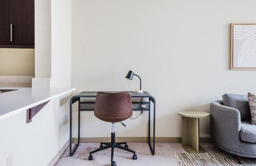 Blueground Dublin pool AC nr museums SFO-1781 - Photo 5