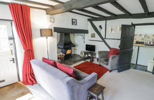 Bluebell Cottage - Photo 3