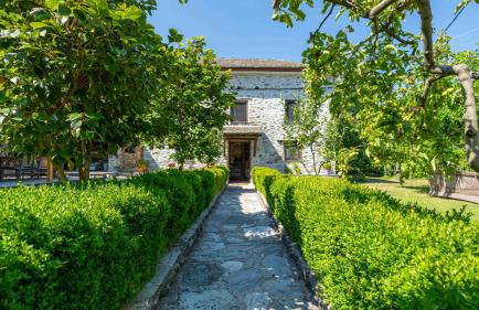 Μountain Whispers - Foto 8