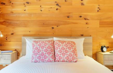 Secluded w/ Deck Views, Hot Tub, & Ping Pong Hudson in the Berks by Avantstay - Foto 61