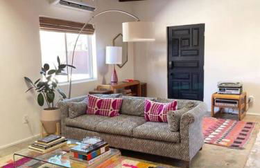 Onu Vibrant Light Filled Onu Suite at La Dea - Foto 46