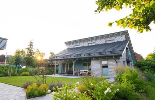 Ferienhaus Neukalen - ideal für aktive Familien - Foto 1